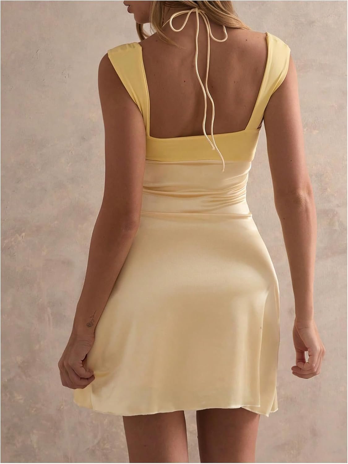 Women’s Halter Neck Pleated Backless Bodycon Mini Dress - Image 2